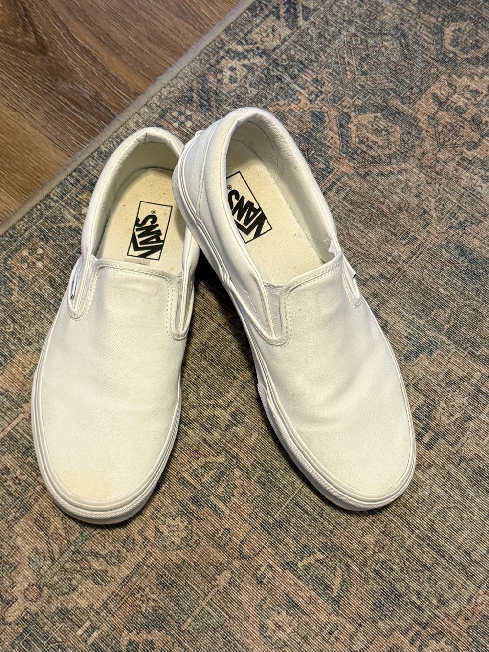 Vans Unisex White Slip-On Canvas Loafers 9 M/ 10.5 W
